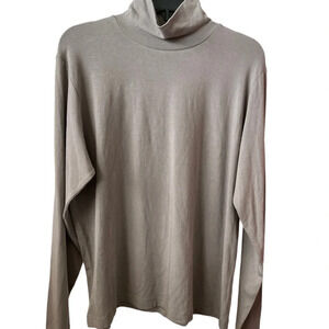 Gray Turtle Neck Top Size X.
Linda Allard/Ellen Tracy Long Sleeves Top